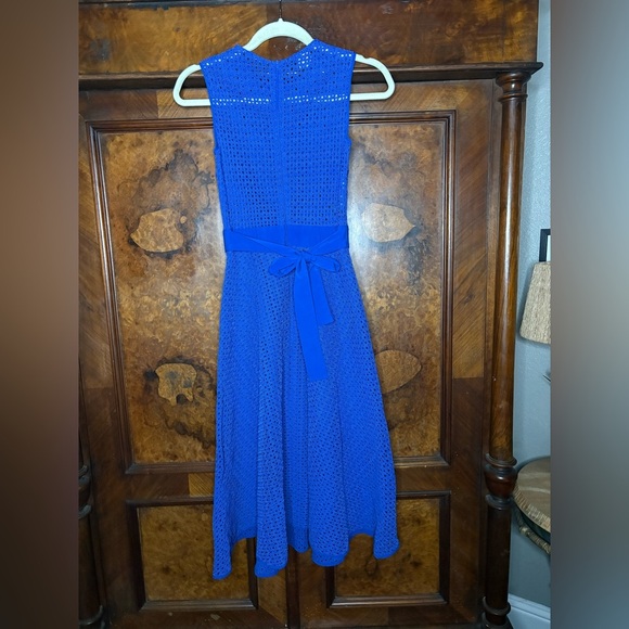 EUC Pinko- Laser Cut Midi Dress. Size US 0 - Picture 6 of 16